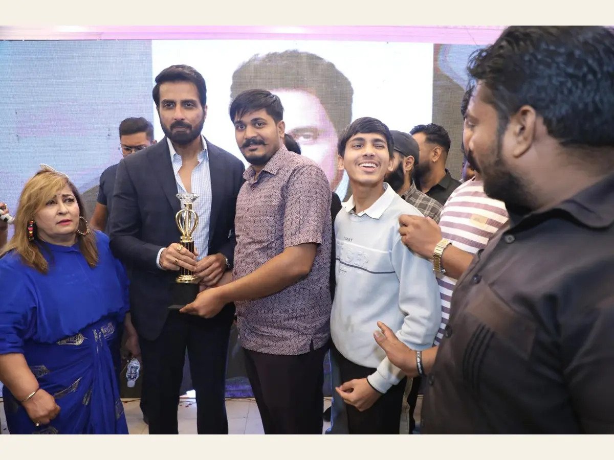 Astrology excellence trophy received by Astro Raj Joshi