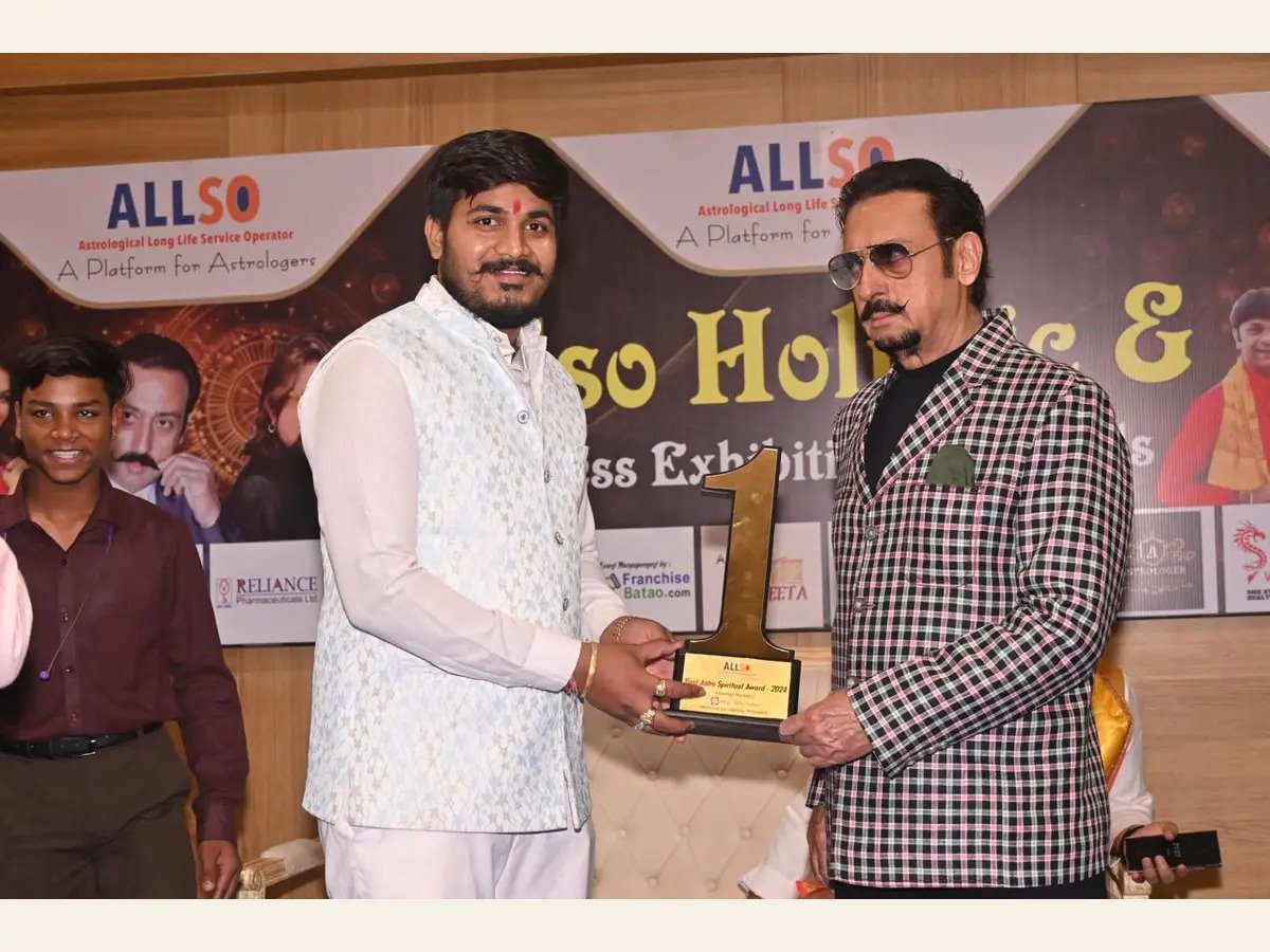 Best Astro Spiritual Award received by Astro Raj Joshi